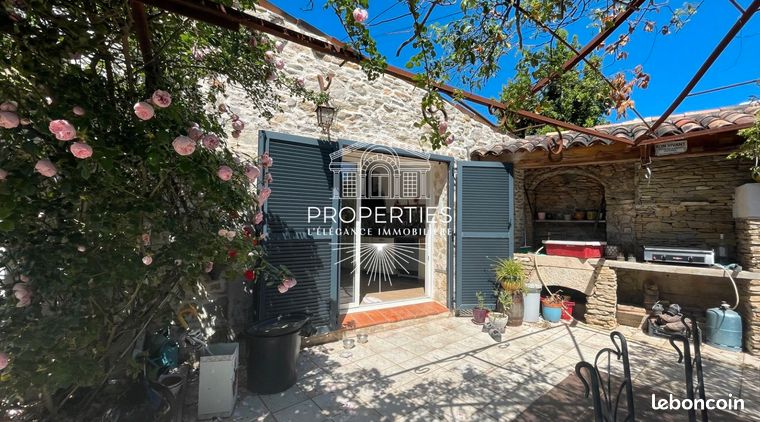 Propriété 5 pièces 160 m²