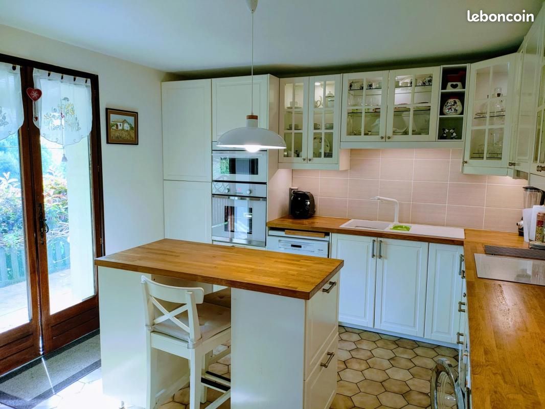 Maison 154 m² Confolens - Confolens 16500 (image principale 4)