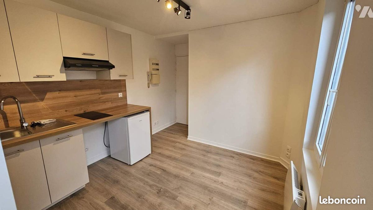 Appartement 3 pièces 28 m² · à Buchy · 28 m² · 390 €