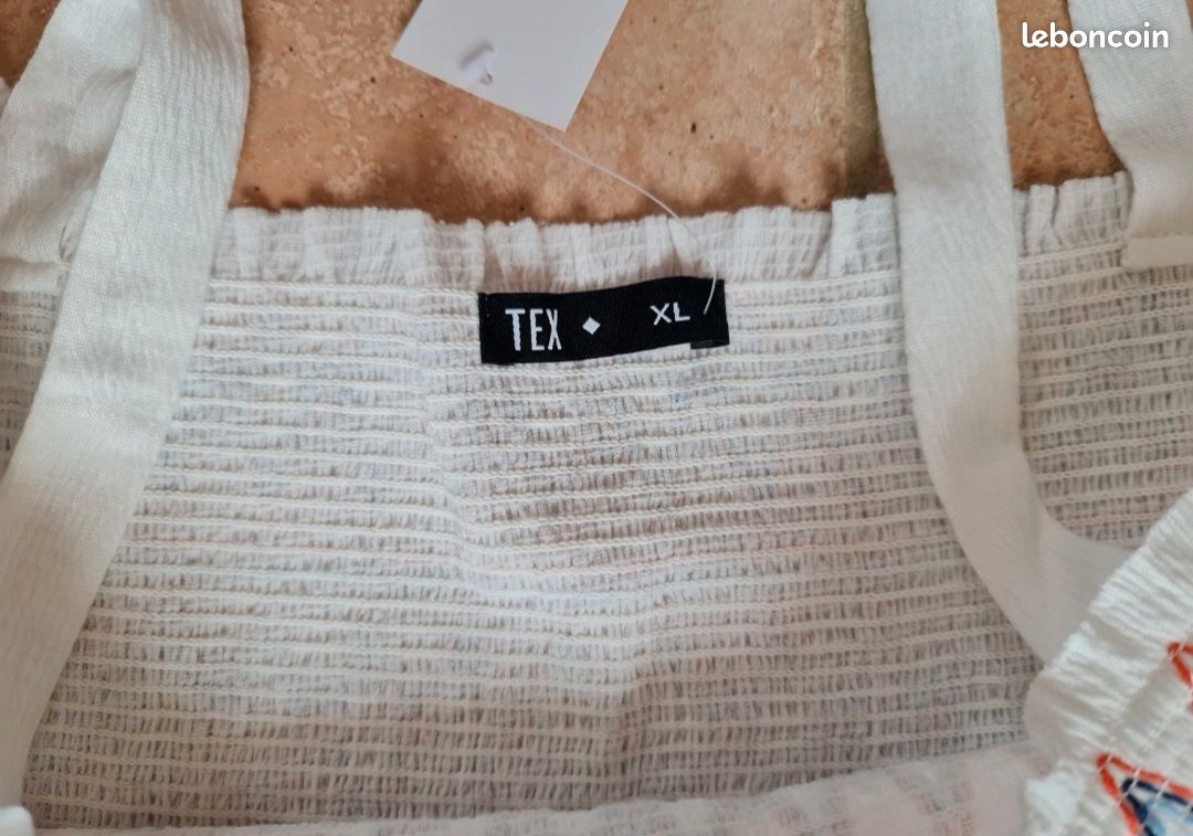 Top blanc à épaules dénudées, marque Tex, taille XL (image 4)