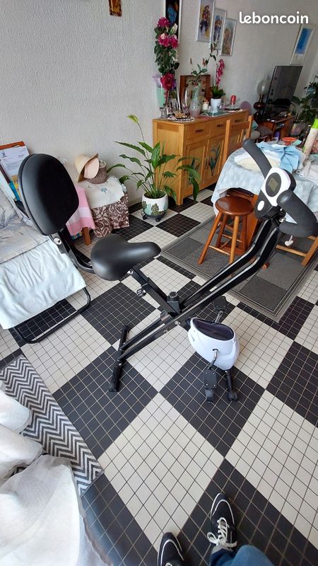 Vélo d appartement excellent etat (image 2)