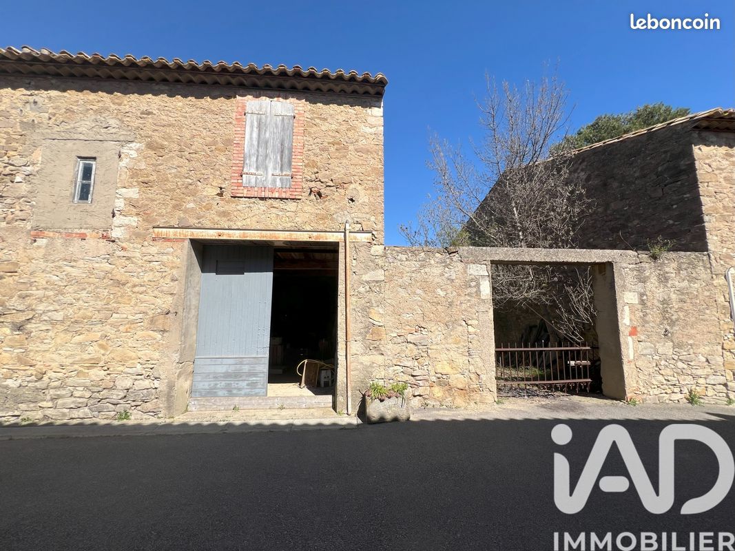Maison 4 pièces 160 m² · à Mailhac · 160 m² · 70 000 €