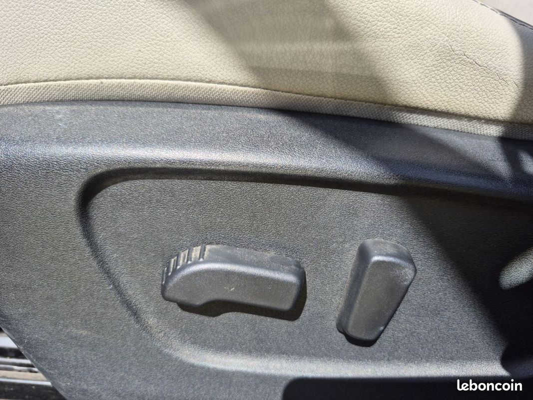 Nissan QASHQAI 1.6 DCI 130 STOP/START TEKNA XTRONIC A (image 16)