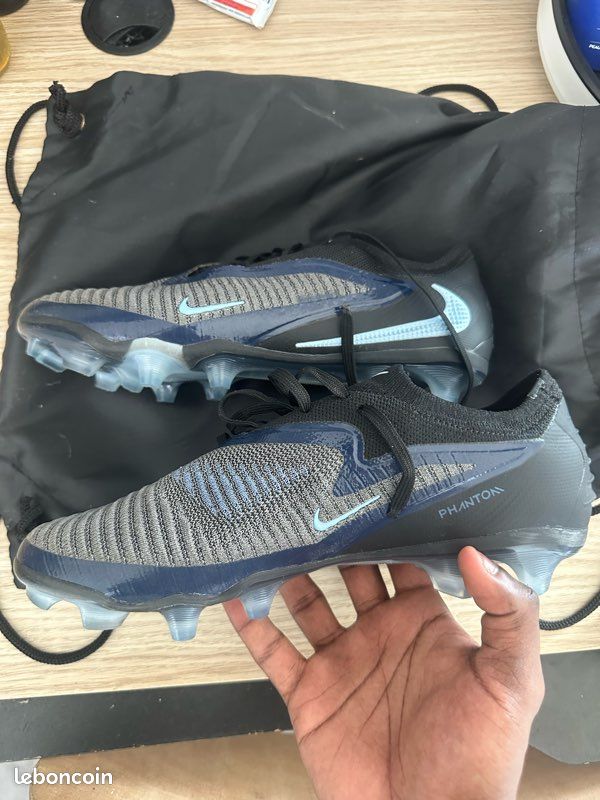 Crampons foot (image 2)