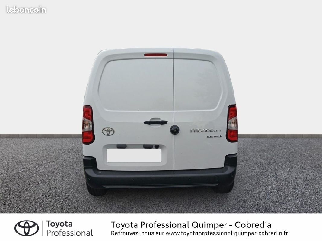 Toyota PROACE CITY Medium Electric 136ch 50 kWh Start MY25 (image 4)