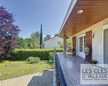 Maison 670 000 € - 229 m²