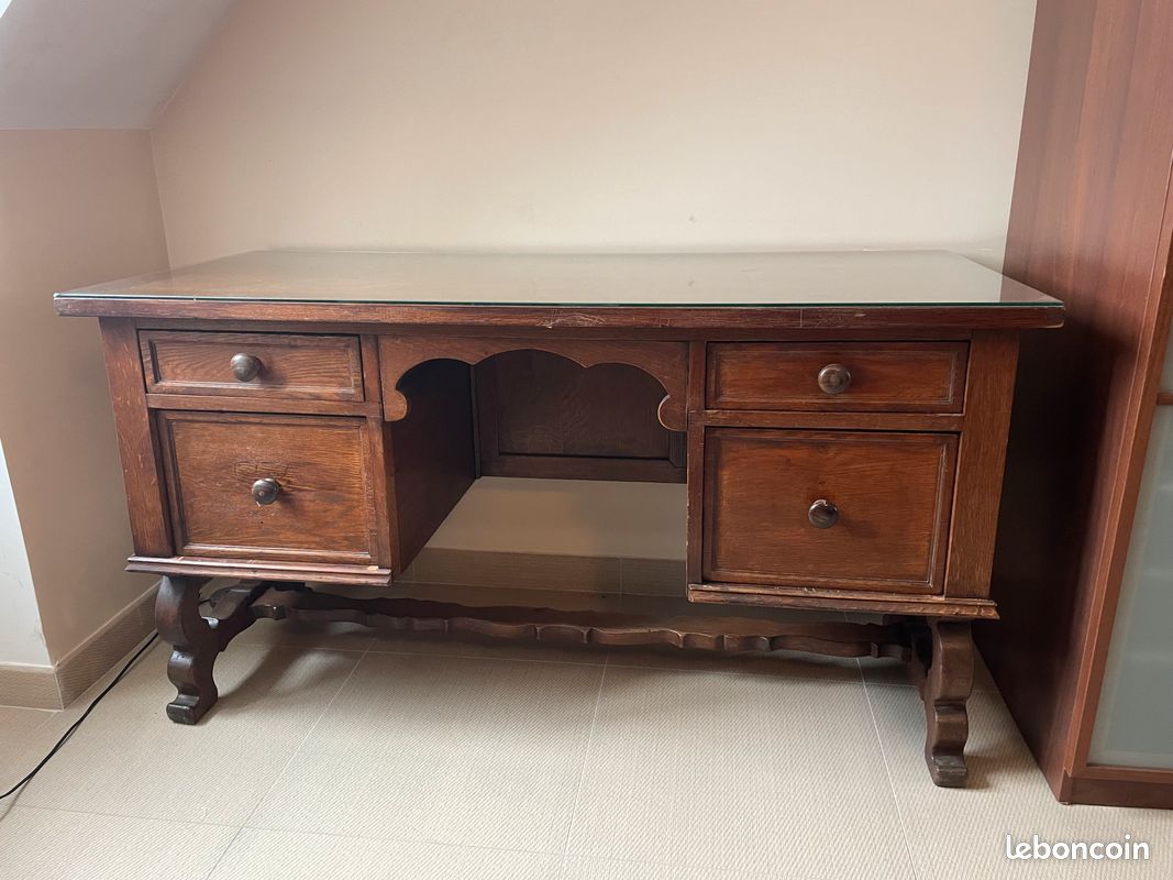 Bureau ancien (image 1)