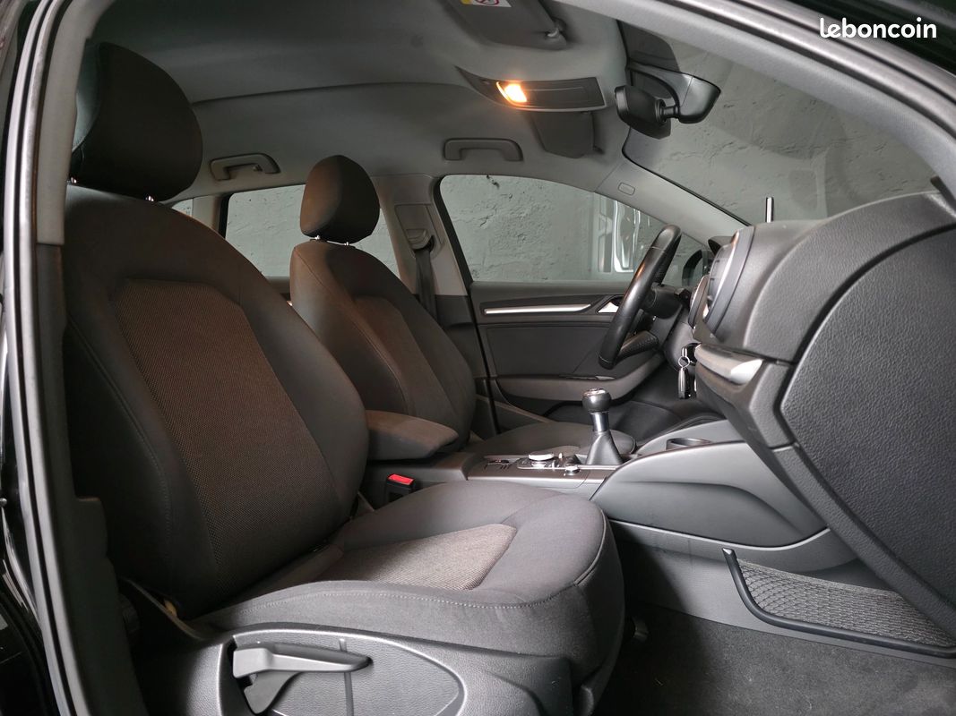 AUDI A3 SPORTBACK 1.6 TDi 110 (image 7)