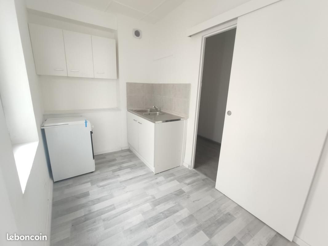 Appartement 2 pièces 39 m² · à Hénin-Beaumont · 39 m² · 470 €/mois