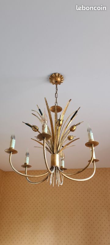 Lustre en métal doré fin 1970 (image 1)