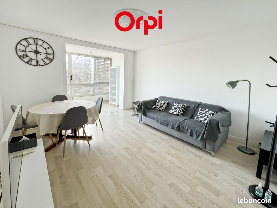 Appartement 3 pièces 66 m² · à Villeneuve-le-Roi · 66 m² · 1 250 €/mois