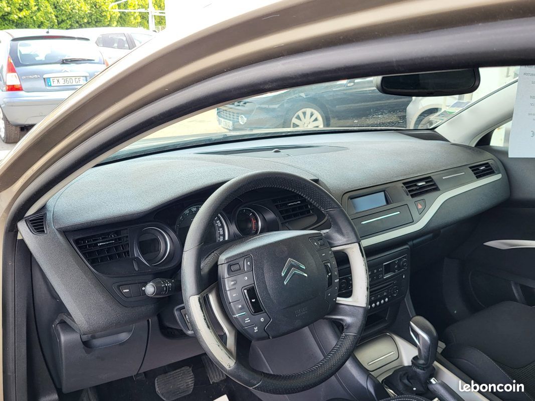 Citroën c5 iii break (rw_) 1.6 vti 120 2012 (image 11)