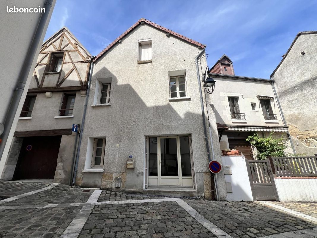 Maison 3 pièces 54 m² · à Saint-Aignan · 54 m² · 75 000 €