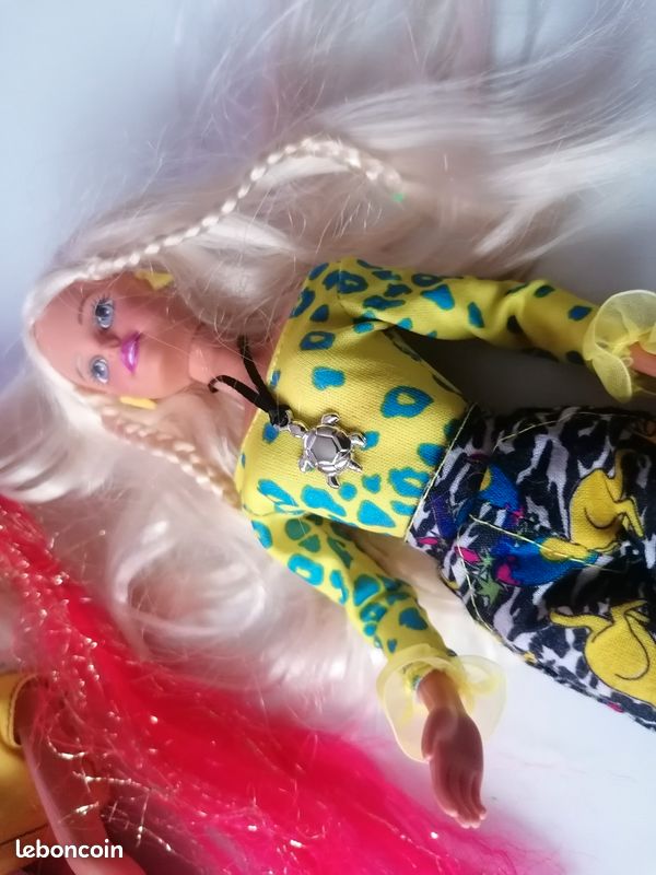 Poupée Sindy Hasbro Vintage 'Cheveux Fous' - 1994, Avec Habits D'origine