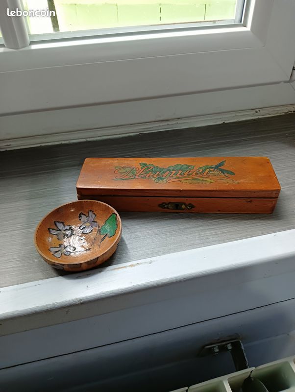 Plumier bois vintage et coupelle (image 1)