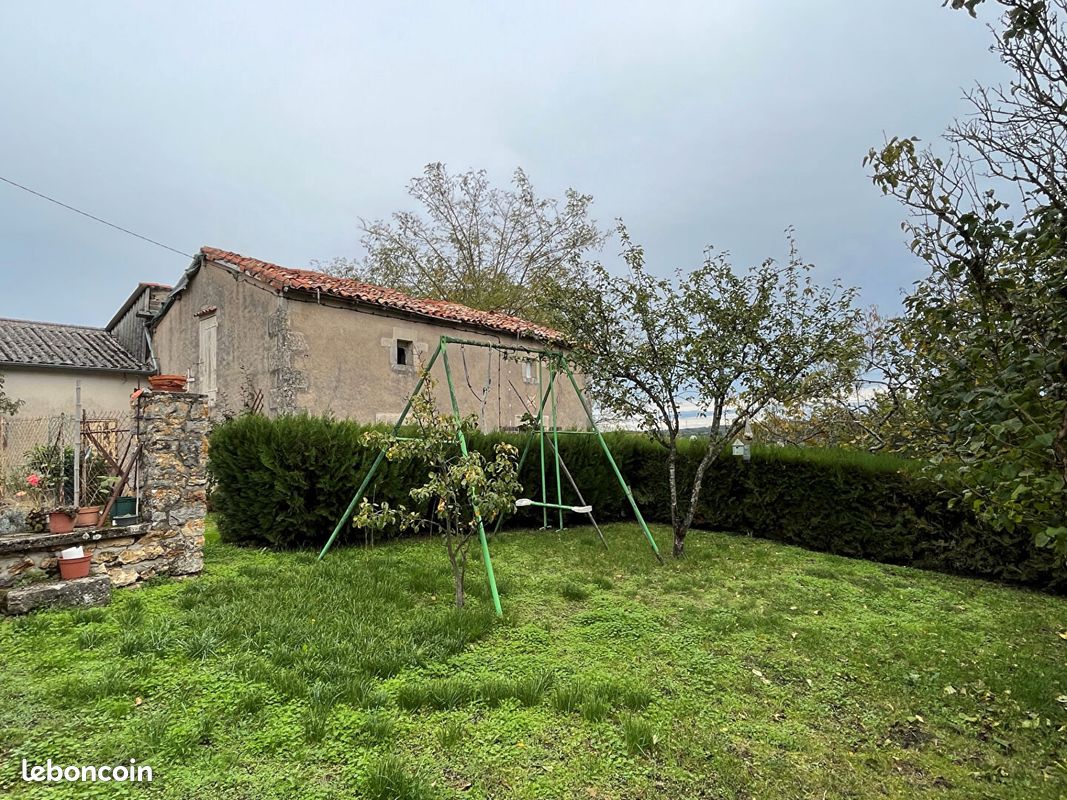 Maison 3 pièces 60 m² - Queaux 86150 (image principale 9)