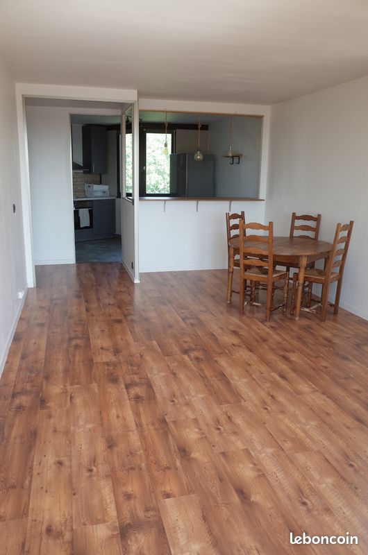 Appartement 2 pièces 61 m² · à Montigny-le-Bretonneux · 61 m² · 218 000 €