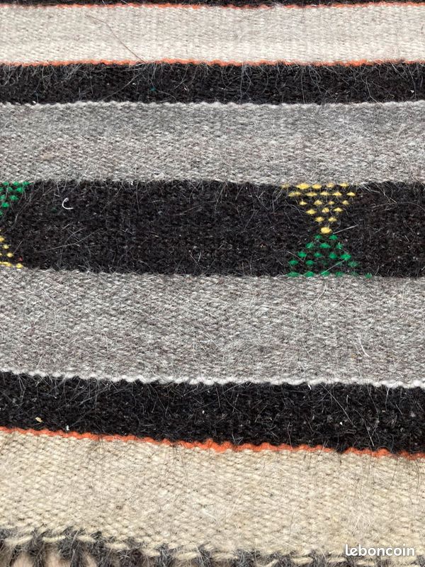 Long Kilim berbère artisanal en poil de chèvre (image 9)