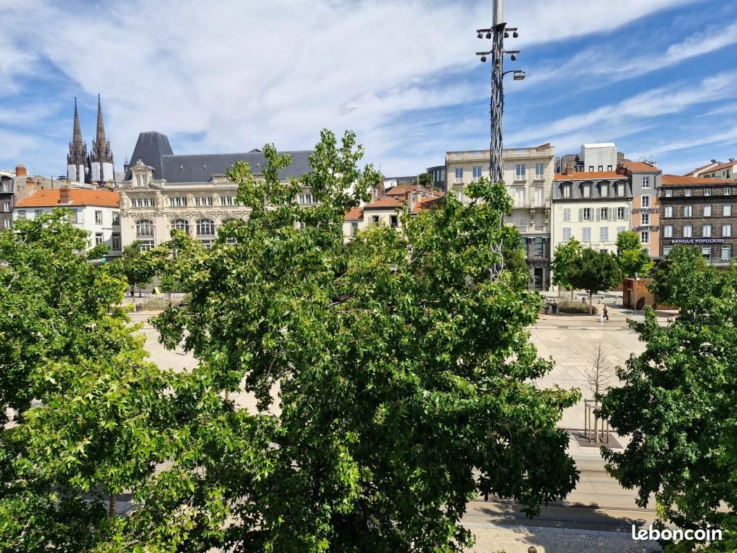 Appartement 3 pièces 86 m² · à Clermont-Ferrand · 86 m² · 257 000 €