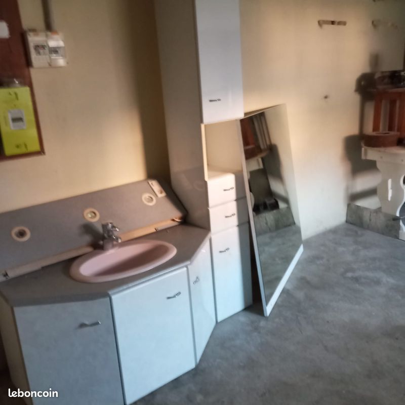 Meuble complet de salle de bain (image 1)
