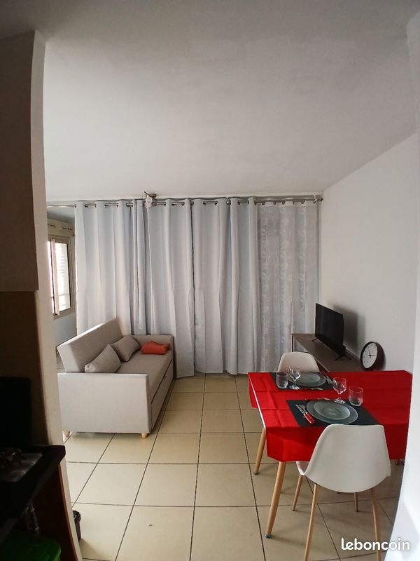 Appartement 1 pièce 31 m² · à Saint-Denis · 31,3 m² · 700 €