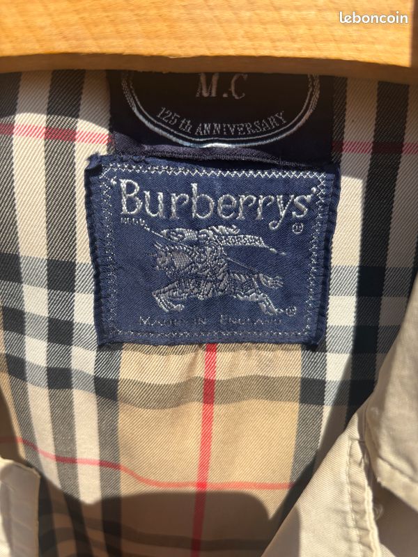 Trench coat de collection Burberry (image 2)
