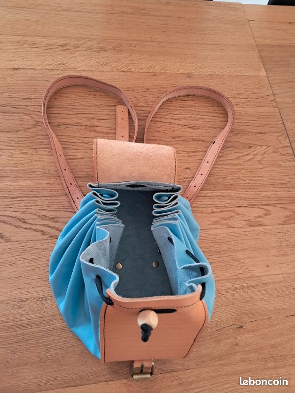 Sac à main dorsale en cuir Accessoires Bagagerie