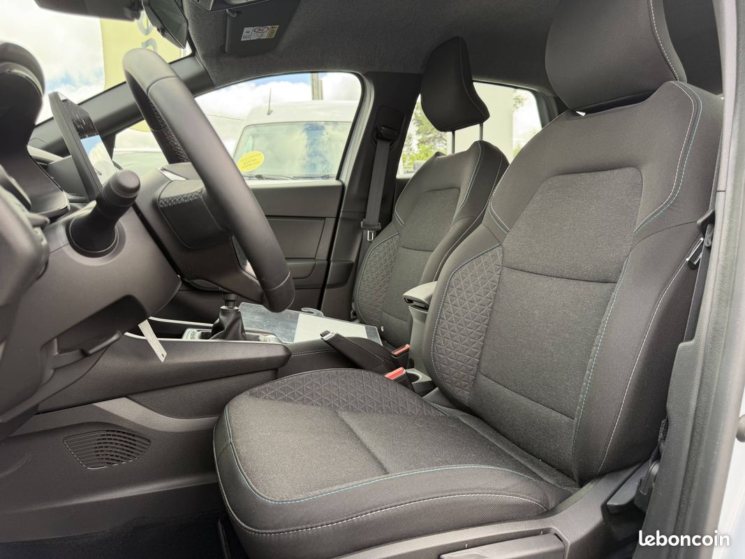 RENAULT Captur Eco-G 100 ch Evolution (image 6)