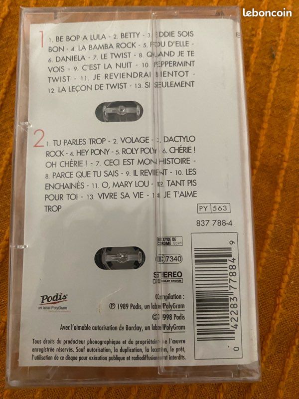 Cassette audio Les chaussettes noires NEUVE (image 2)
