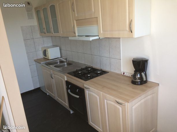 Appartement 3 pièces 33 m² · à Saint-Étienne · 33 m² · 475 €/mois