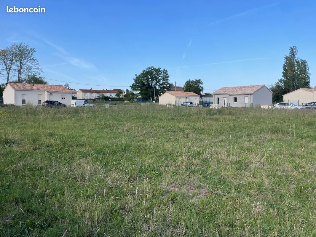 Terrain 500 m² Prignac Et Marcamps · à Prignac-Et-Marcamps · 80 000 €
