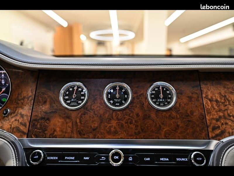 Bentley Flying Spur V8 4.0L 507ch (image 39)