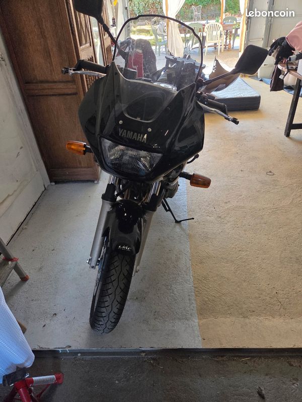 Yamaha 600 diversion A2 (image 1)