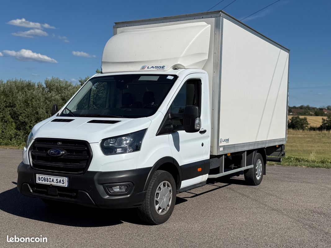 Ford TRANSIT L4 2.0 ECOBLUE 130CH TREND CAISSE HAYON (image 1)