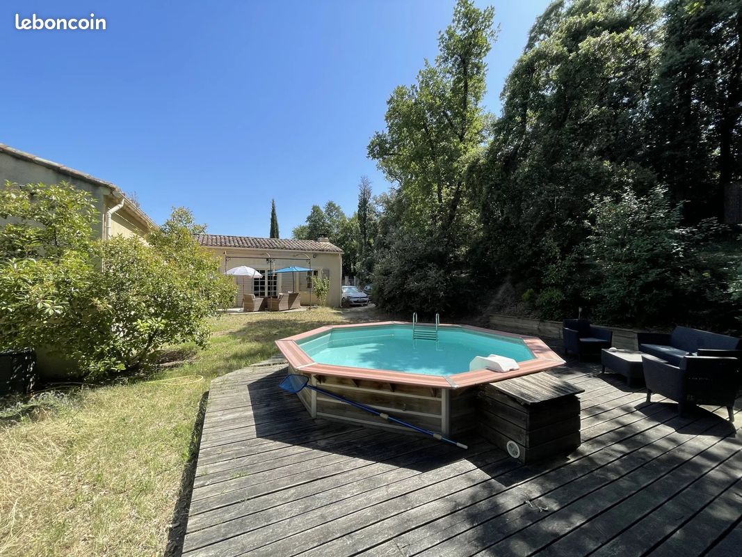 Maison 4 pièces 120 m² · à Robion · 120 m² · 395 000 €
