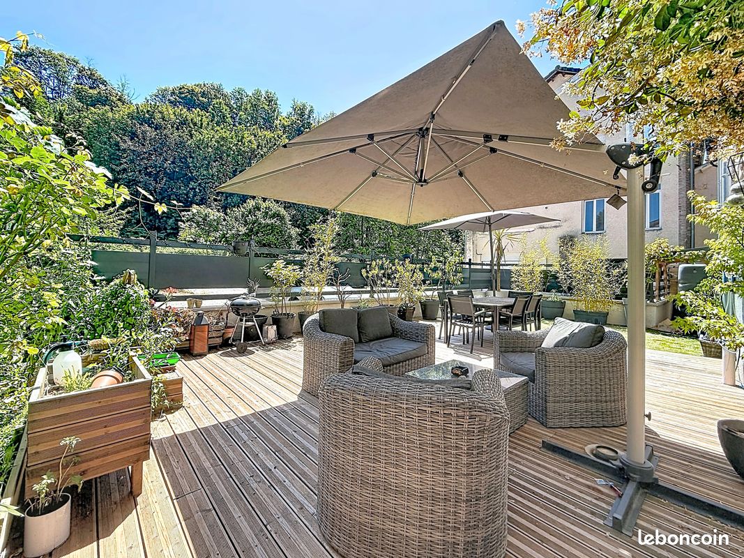 Appartement 5 pièces 131 m² · à Rives · 131 m² · 280 000 €