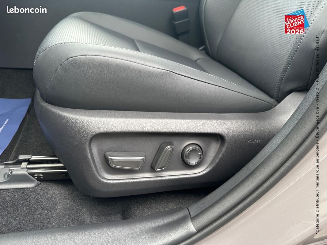 Toyota RAV4 2.5 Hybride Rechargeable 309ch Lounge AWD-i RC26 (image 30)