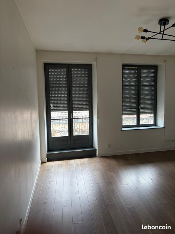 Appartement 3 pièces 74 m² · à Saint-Étienne · 74 m² · 695 €/mois