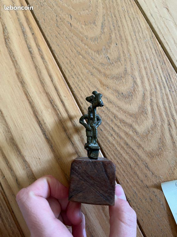 Statuette de bronze (image 4)