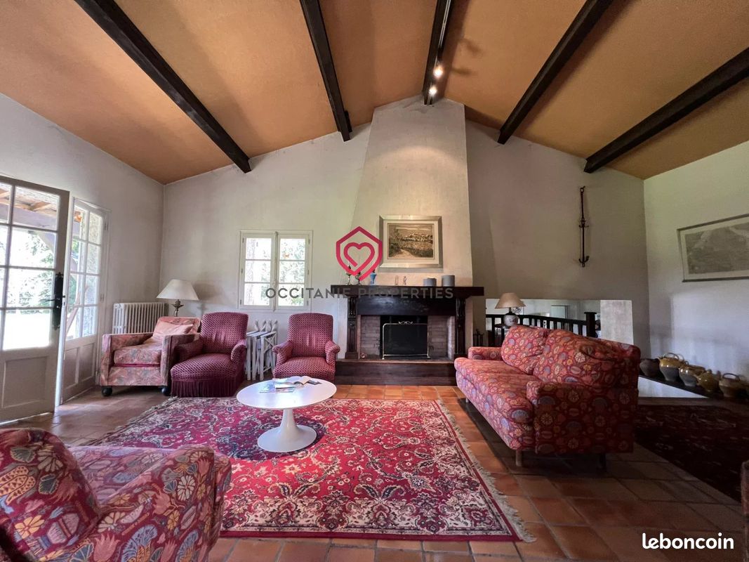 Propriété 7 pièces 228 m² (image 10)