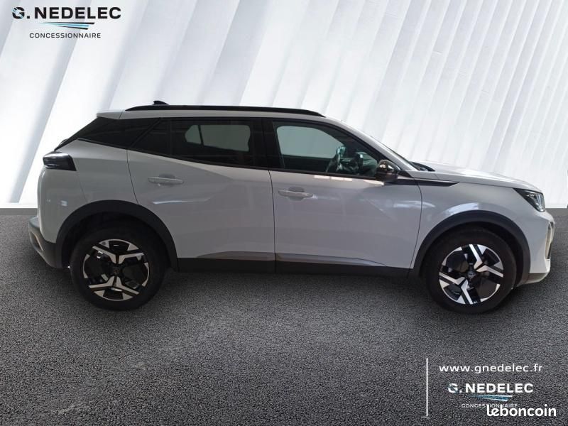 Peugeot 2008 1.2 PureTech 100ch S&S Allure (image 4)