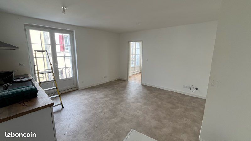 Apparemment T3 (image 1)
