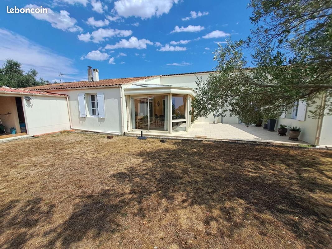 Maison 5 pièces 125 m² · à Nieul-sur-Mer · 125 m² · 472 500 €