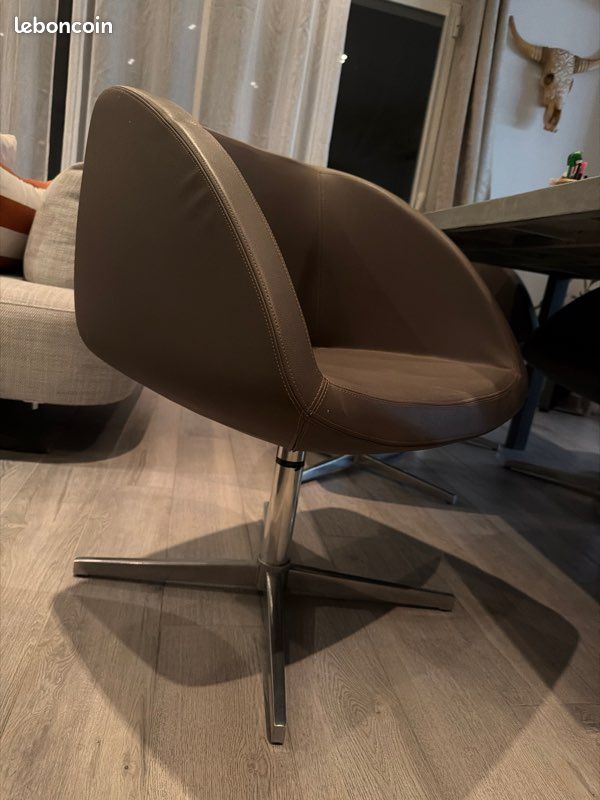 Chaise en Sky Marron pied chromé (image 2)