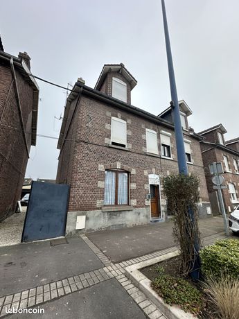 Maison 8 pièces 105 m²