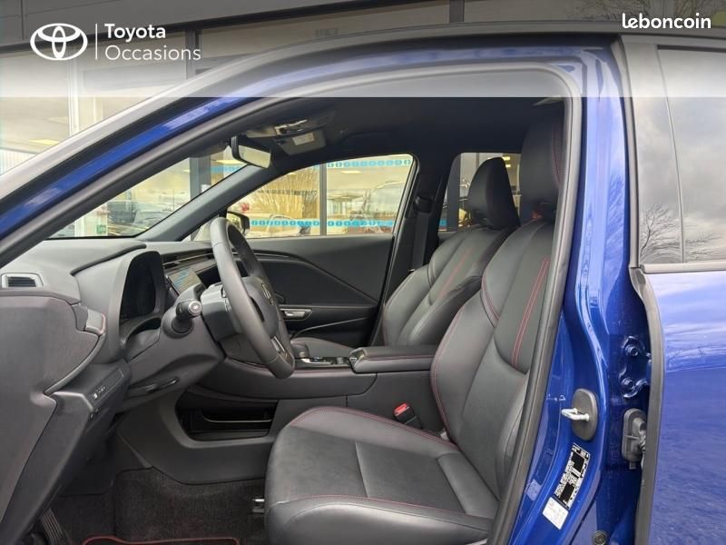 Lexus LBX 1.5 136ch Emotion 2WD (image 11)