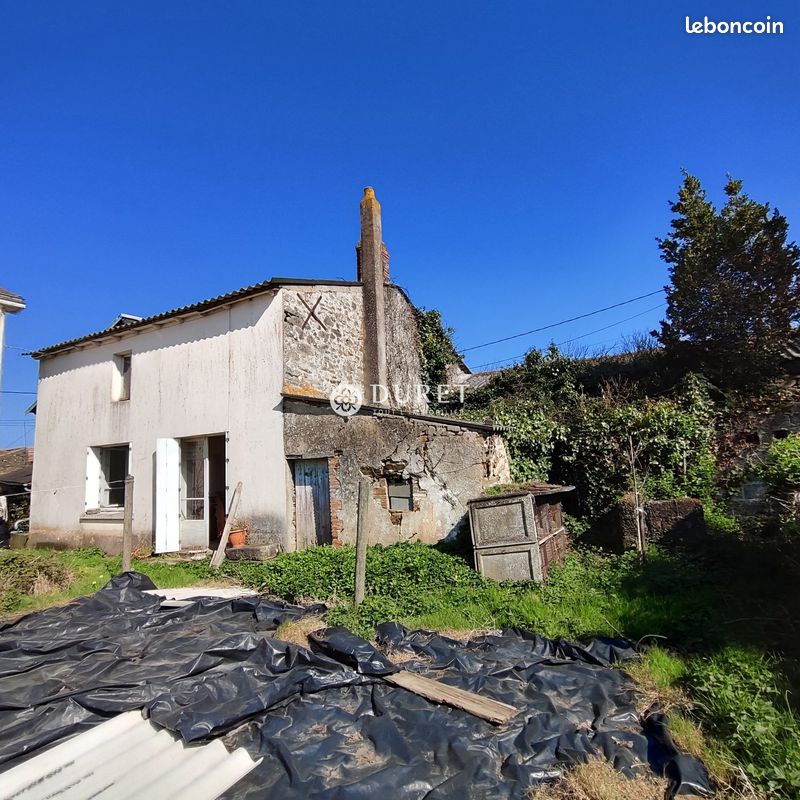Maison 2 pièces 81 m² · à Saint-Fulgent · 81 m² · 70 400 €