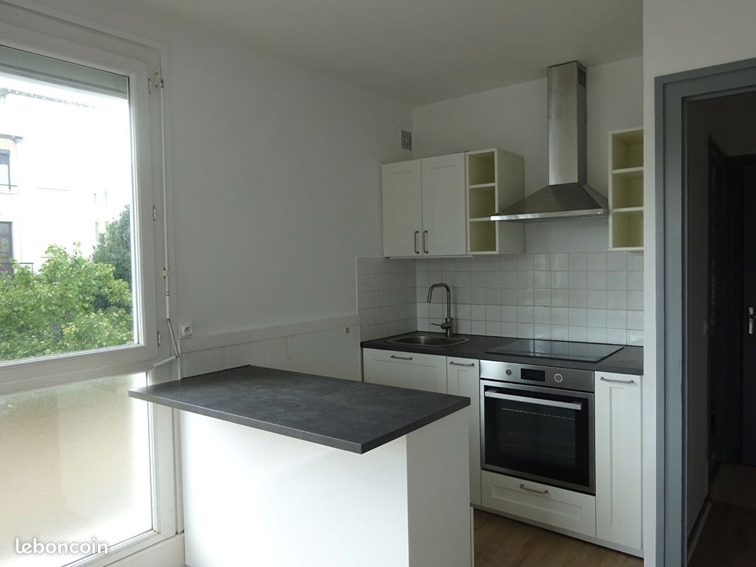 Appartement 1 pièce 24 m² · à Clermont-Ferrand · 24 m² · 420 €/mois