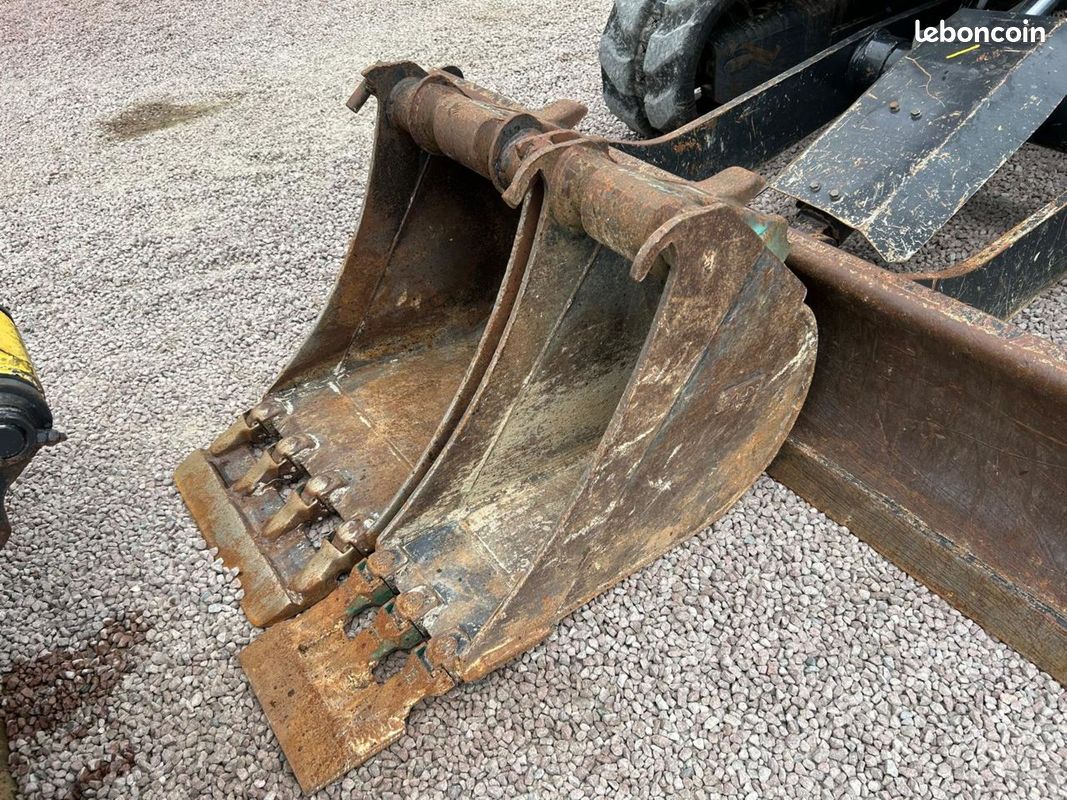 Yanmar VIO50 (image 4)