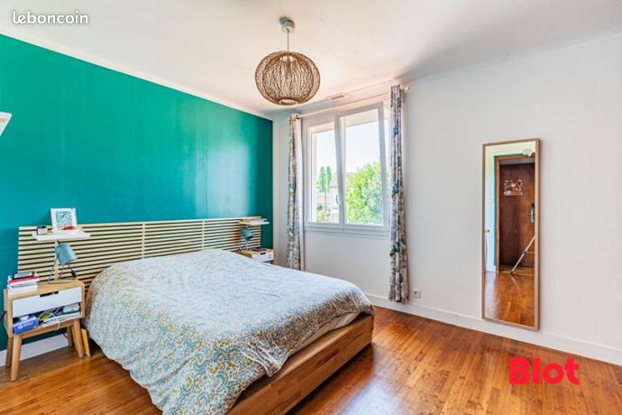 Maison 7 pièces 117 m² — 5